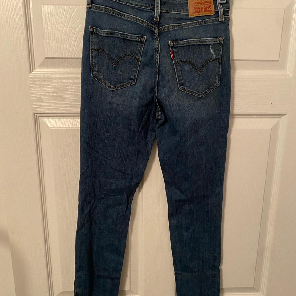 Levi jeans